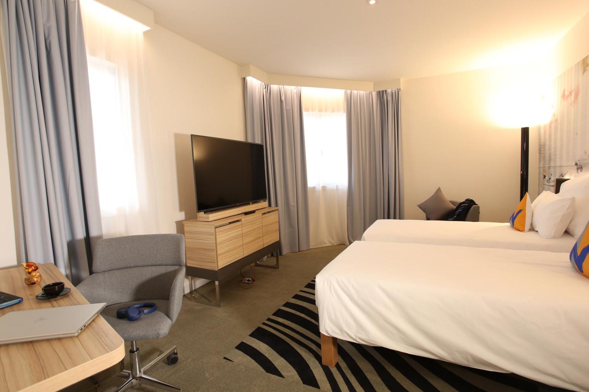 Novotel Tunis Lac Esterno foto