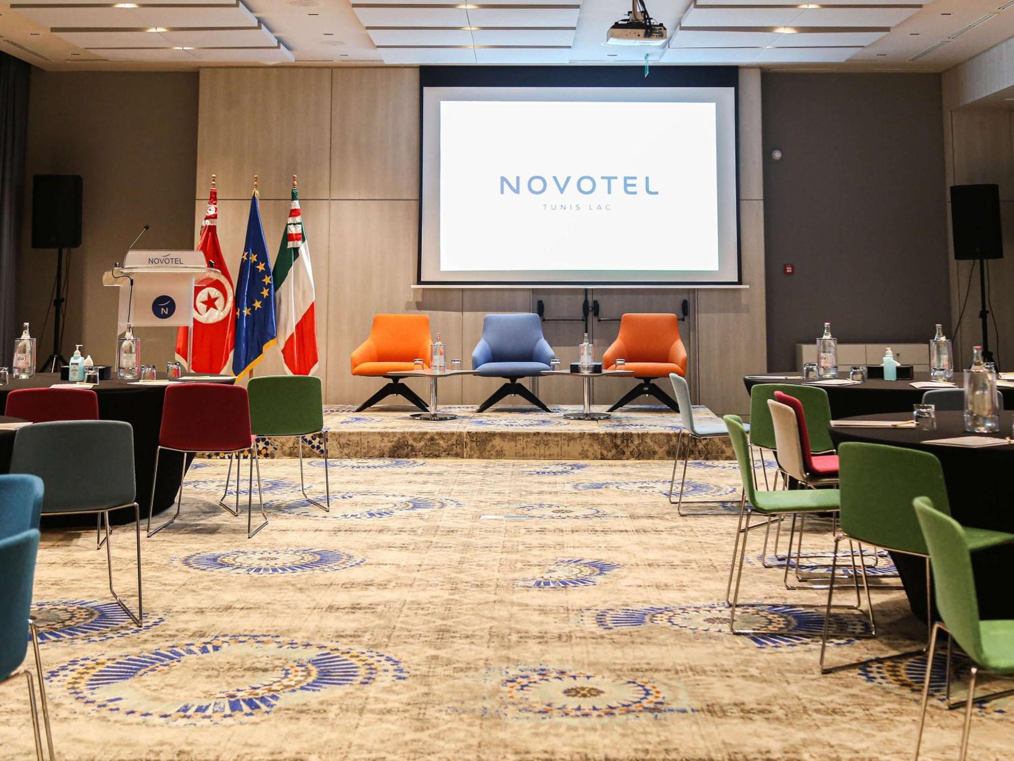Novotel Tunis Lac Esterno foto