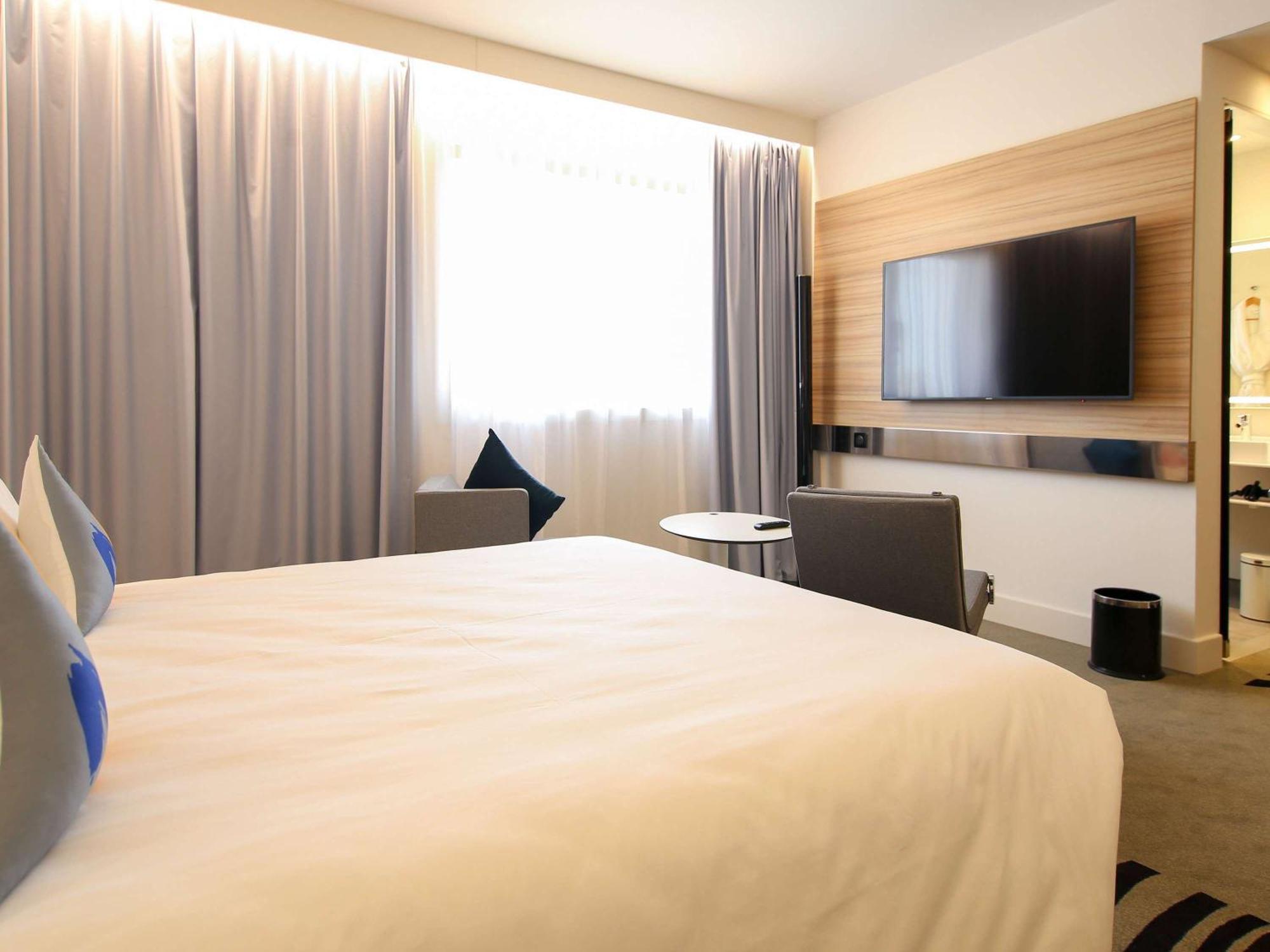 Novotel Tunis Lac Esterno foto